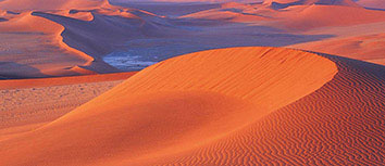 巴塞罗那击败实力强劲对手，晋级希望犹存